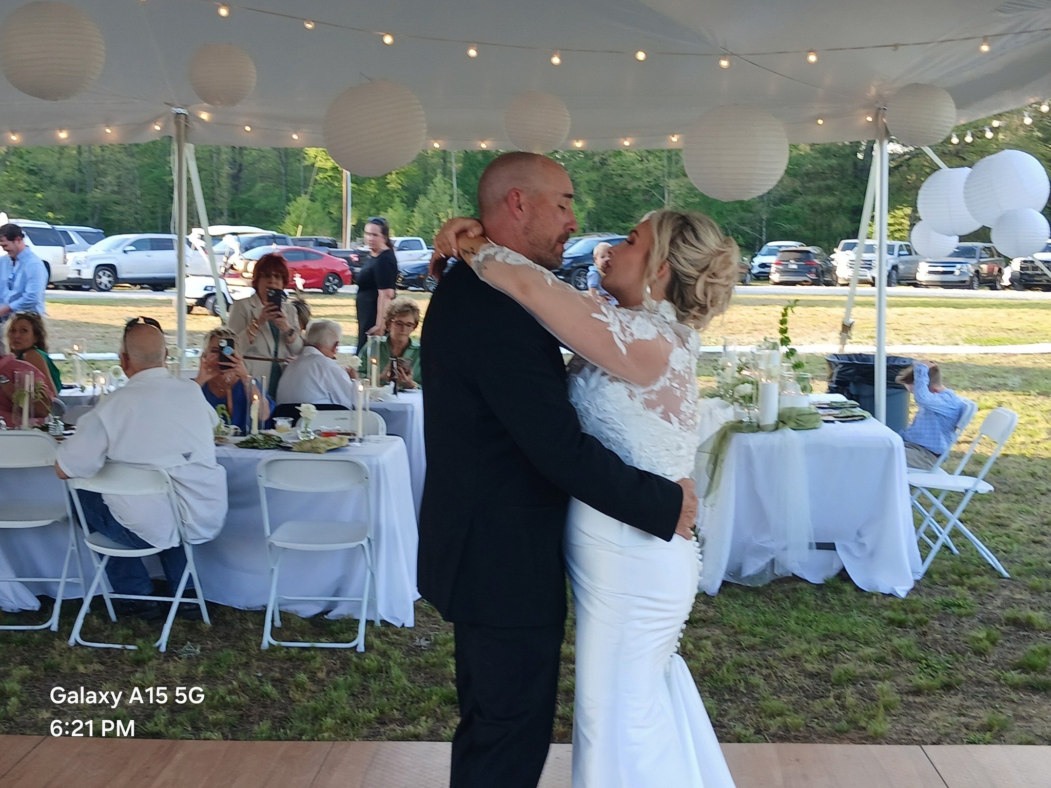 Jason & Jordan Yant Wedding - First Dance Close
